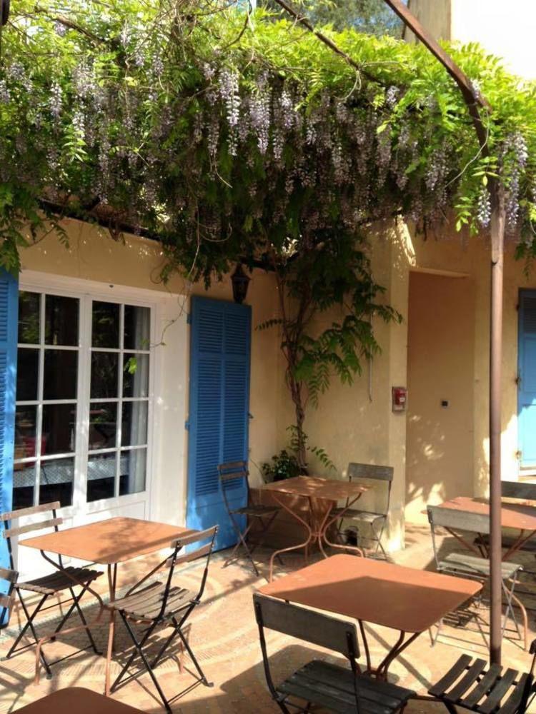 Auberge Des Glycines Porquerolles Exterior photo